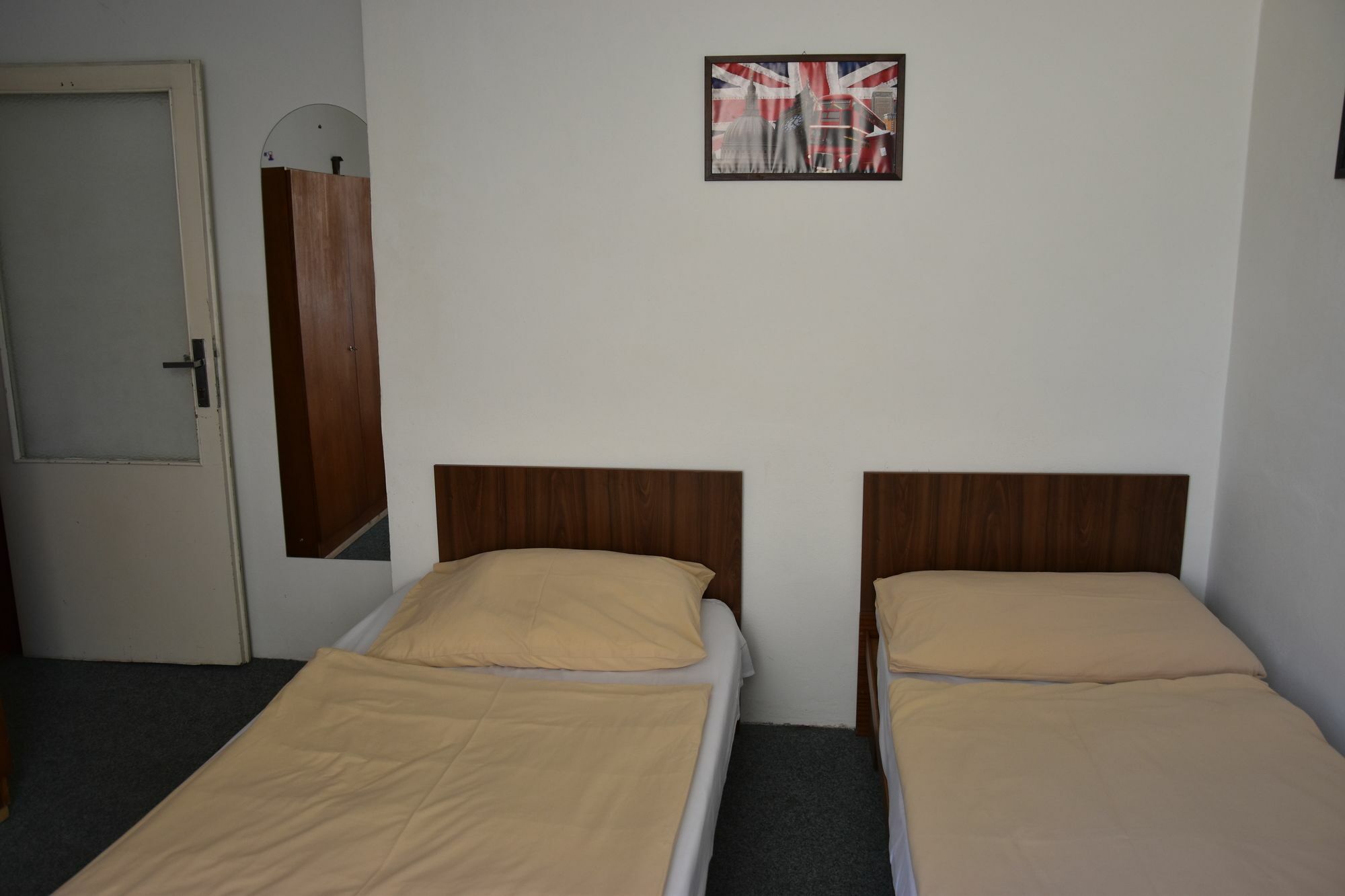 Hotel Alexander Прага Екстер'єр фото