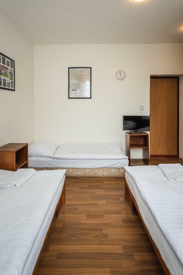 Hotel Alexander Прага Екстер'єр фото