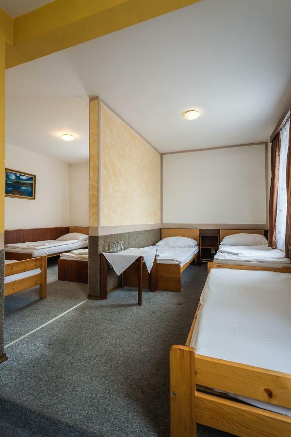 Hotel Alexander Прага Екстер'єр фото