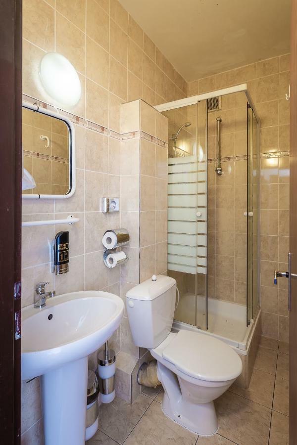 Hotel Alexander Прага Екстер'єр фото
